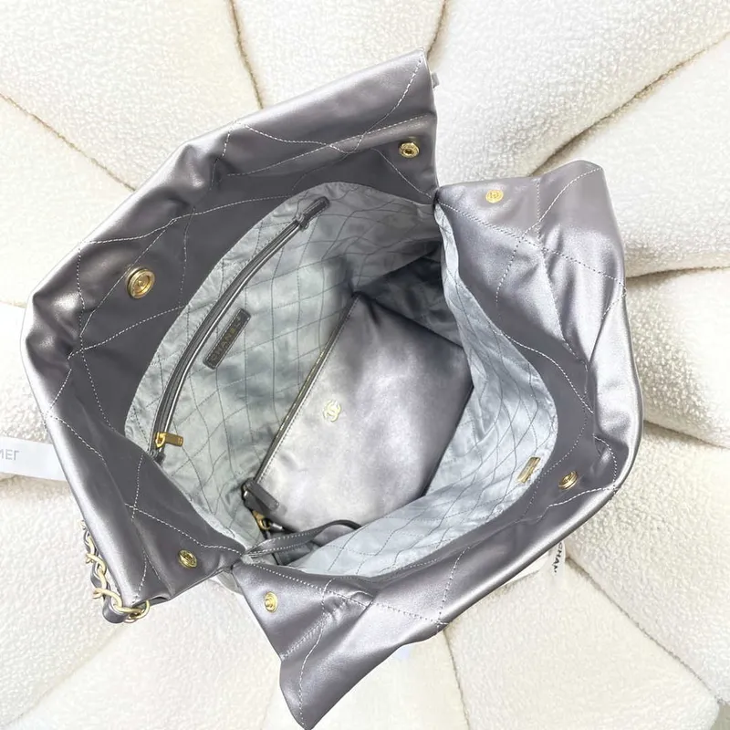 Chanel 22 Kabelka Lesklá telecí kůže AS3261 Šedá Stříbrná
