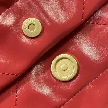 Chanel 22 Velká kabelka z lesklé telecí kůže AS3262 Červená