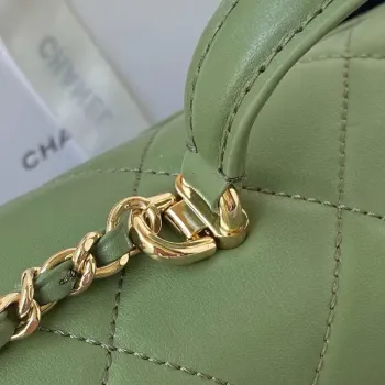 Chanel CC AS2681 Taška s klopou a horním uchem, telecí kůže, zelená