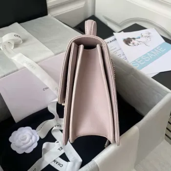 Chanel CC AS2681 Taška s klopou a horním uchem z telecí kůže, světle růžová