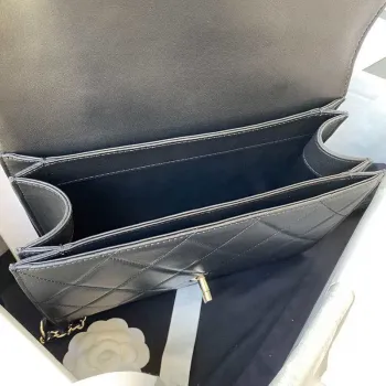 Chanel CC AS2681 Taška s klopou a horním uchem, telecí kůže, černá