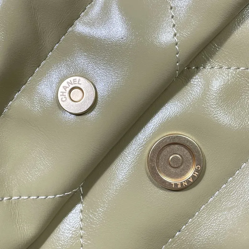 Chanel 22 Velká kabelka Lesklá telecí kůže AS3262 Světle zelená