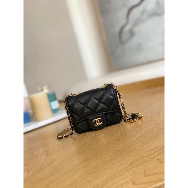 Chanel AP3037 BELT Taška Jehněčí kůže Smalt a zlatý kov Černá