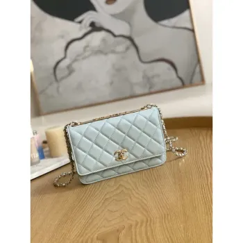 Chanel A88632 WOC 19 řetízkové peněženkové pouzdro světle modrá jehněčí kůže zlatá