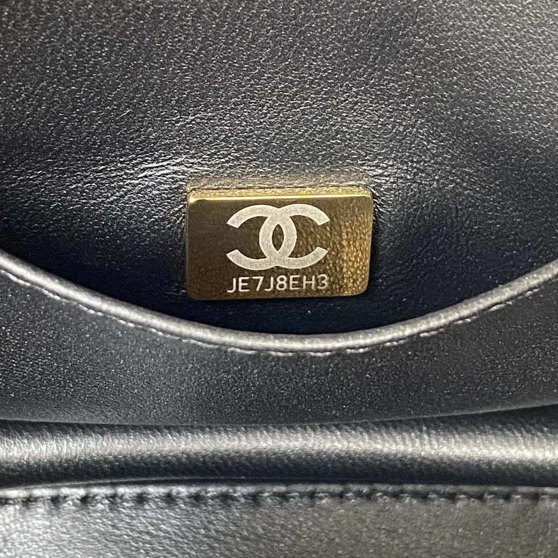Chanel AS3580 Malá taška s klopou Jehněčí kůže Jehněčí kůže a zlatý kov Černá