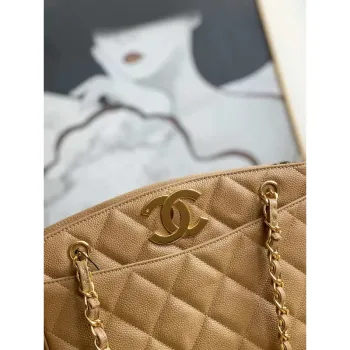 Chanel Vintage A97 Střední nákupní taška z telecí kůže, hnědá