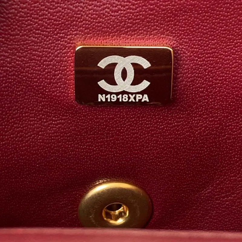 Chanel AS2431 Mini flap Wine Red Lambskin taška s horním uchem Gold