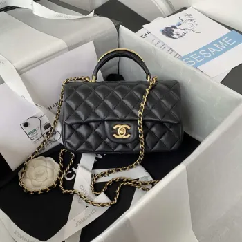 Chanel AS2431 Mini flap Černá taška z jehněčí kůže s horním uchem Zlatá