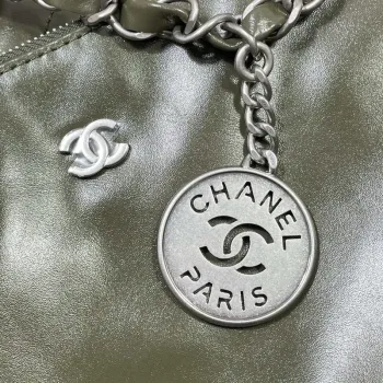 Chanel 22 Velká kabelka z lesklé telecí kůže AS3262 Tmavě zelená