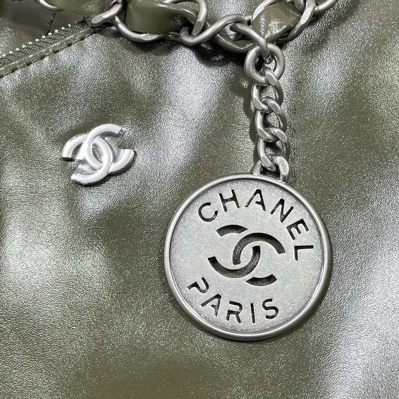 Chanel 22 Velká kabelka z lesklé telecí kůže AS3262 Tmavě zelená