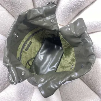 Chanel 22 Malá kabelka Lesklá telecí kůže AS3260 Tmavě zelená