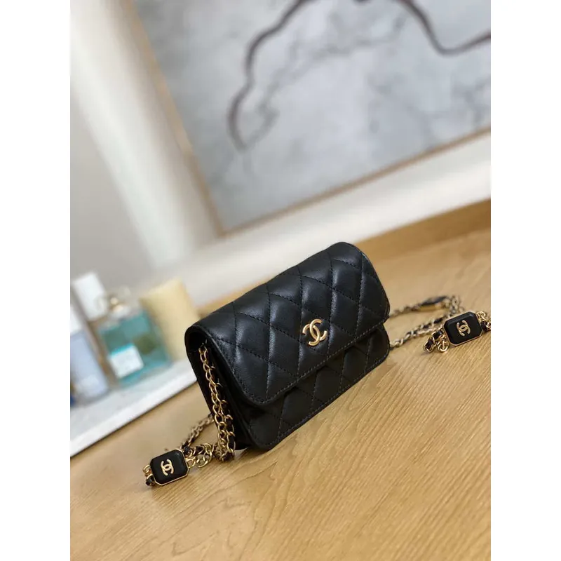 Chanel A68098 Mini taška s klopou z jehněčí kůže Onyx Malá čtvercová taška pro letušky Černá