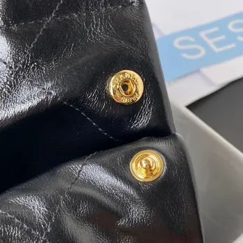 Chanel 22 Kabelka AS3261 Lesklá telecí kůže Zlatý kov Černé logo Bílá