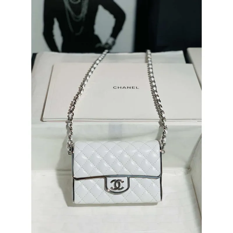 Chanel AS3308 Malá večerní kabelka 22A Limitovaná edice Bílá jehněčí kůže