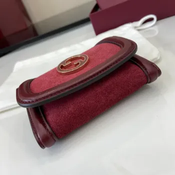 Gucci 818795 Gucci Blondie pouzdro na karty z jemné kůže vínově červené