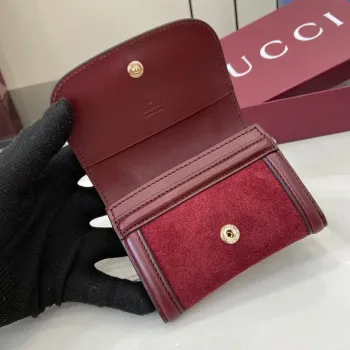 Gucci 818795 Gucci Blondie pouzdro na karty z jemné kůže vínově červené