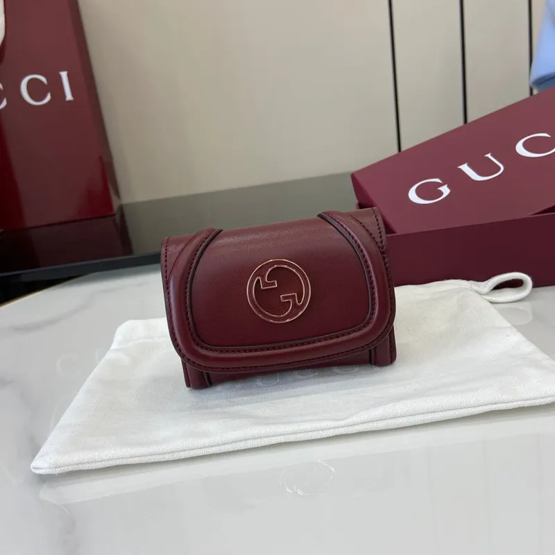 Gucci 818795 Gucci Blondie pouzdro na karty vínově červené