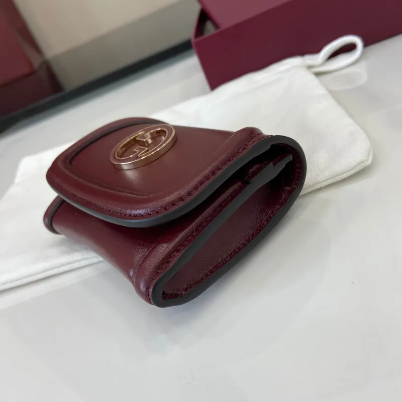 Gucci 818795 Gucci Blondie pouzdro na karty vínově červené