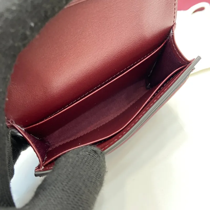 Gucci 818795 Gucci Blondie pouzdro na karty vínově červené