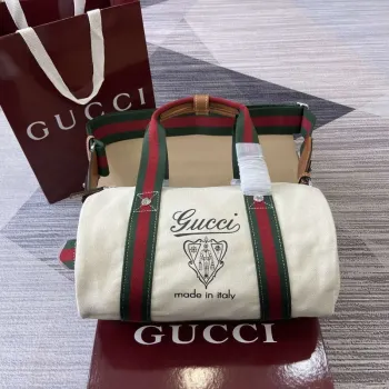 Gucci 816865 Malá tištěná plátěná taška Off white