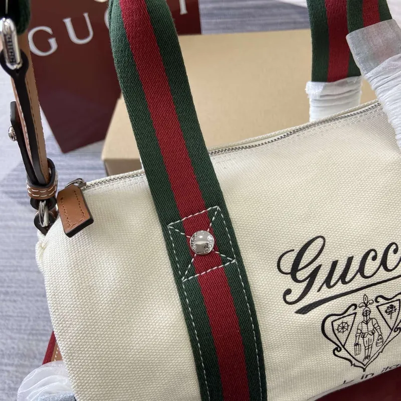 Gucci 816865 Malá tištěná plátěná taška Off white