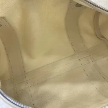 Gucci 816865 Malá tištěná plátěná taška Off white