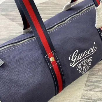 Gucci 816866 Velká tištěná plátěná taška na sport Dark Blue