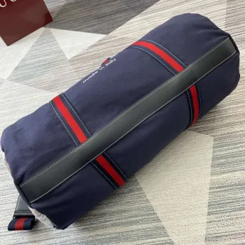Gucci 816866 Velká tištěná plátěná taška na sport Dark Blue