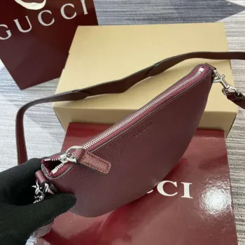 Gucci 824529 Gucci B Malá Taška Ancora červená