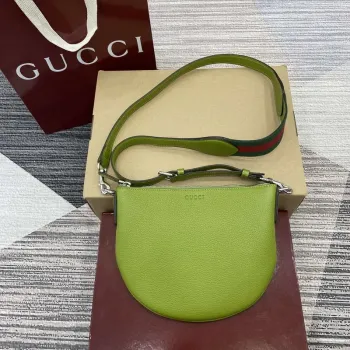 Gucci 824529 Gucci B Malá Taška Olivově zelená
