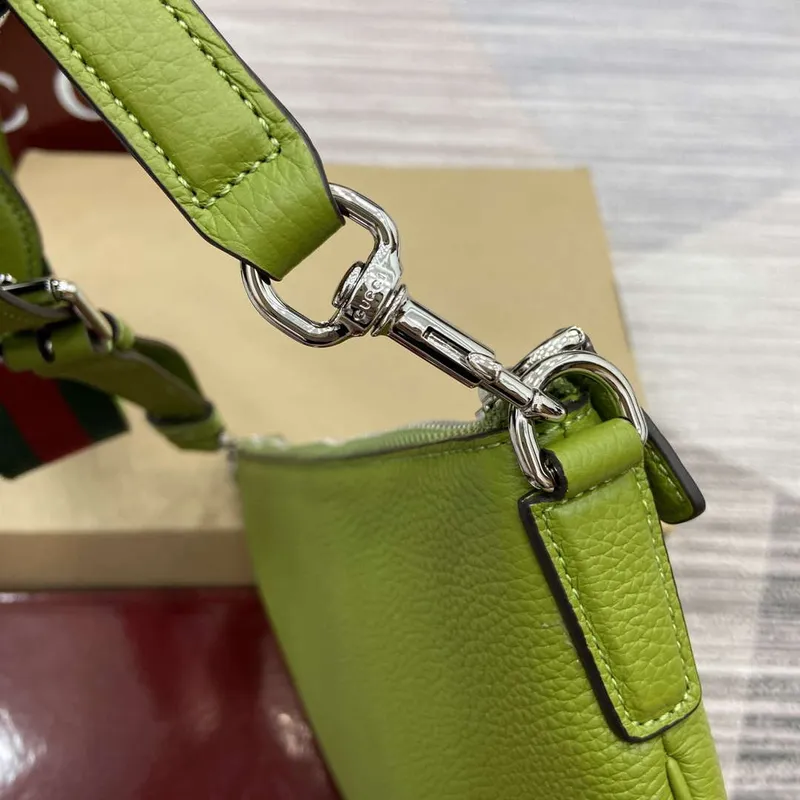 Gucci 824529 Gucci B Malá Taška Olivově zelená