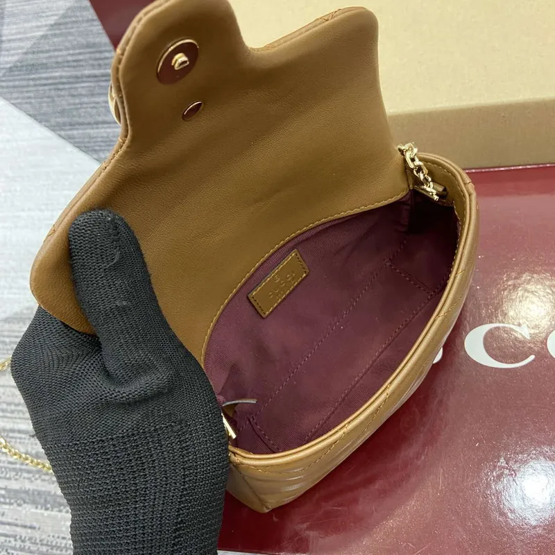 Gucci 841290 GG Marmont Mini Kabelka přes rameno Hnědá