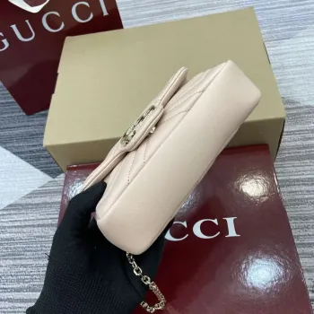 Gucci 841290 GG Marmont Mini Kabelka přes rameno Světle růžová
