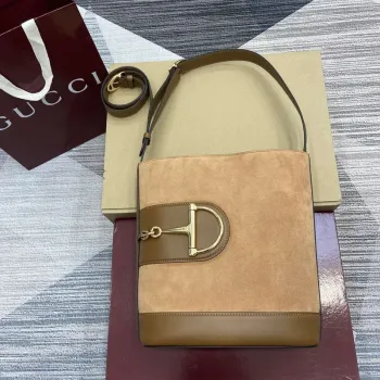 Gucci 833660 Gucci 73 Střední kabela na rameno Hnědá semiš