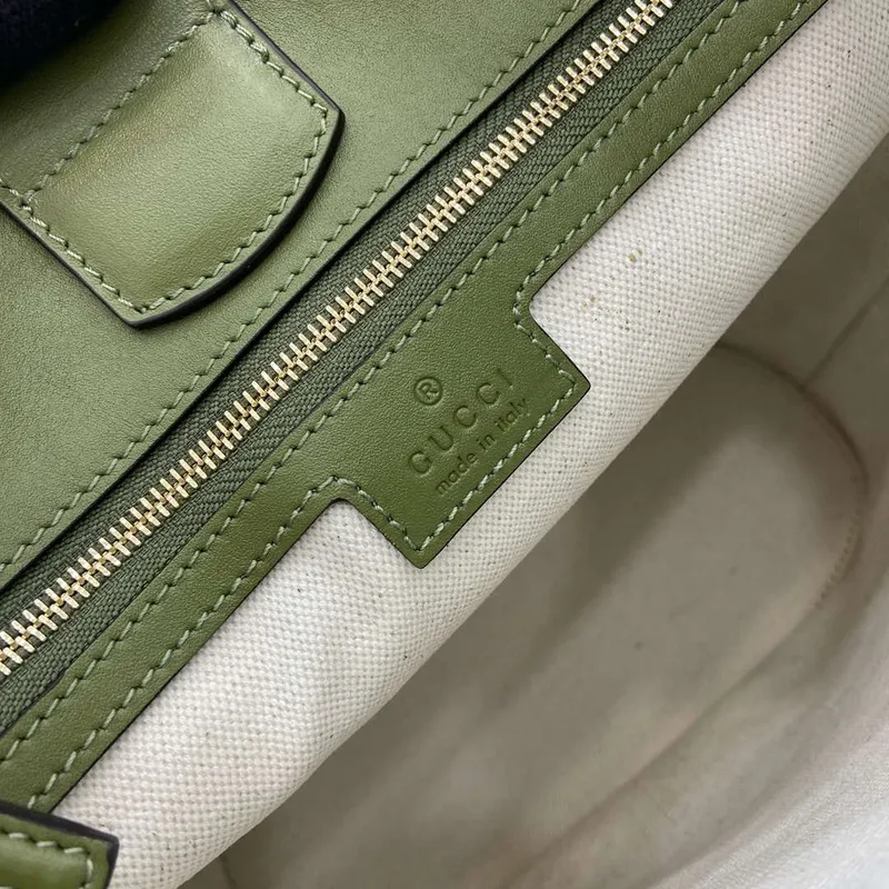 Gucci 833660 Gucci 73 Střední kabela Bucket Zelená hladká kůže