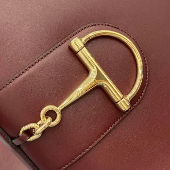 Gucci 833660 Gucci 73 Střední kabela Bucket Bag Ancora Red hladká kůže