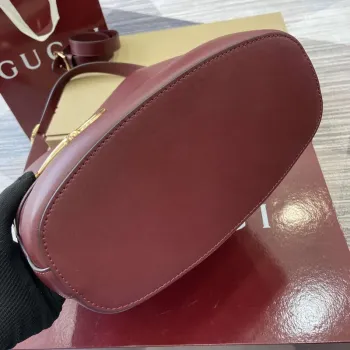 Gucci 833660 Gucci 73 Střední kabela Bucket Bag Ancora Red hladká kůže
