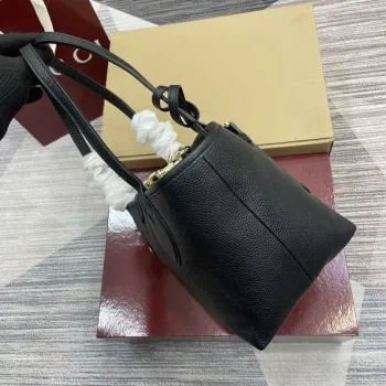 Gucci 839124 Gucci Totissima Malá Oboustranná Taška Černá