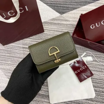 Gucci 828148 Gucci Softbit Karta Držák Tmavě Zelená
