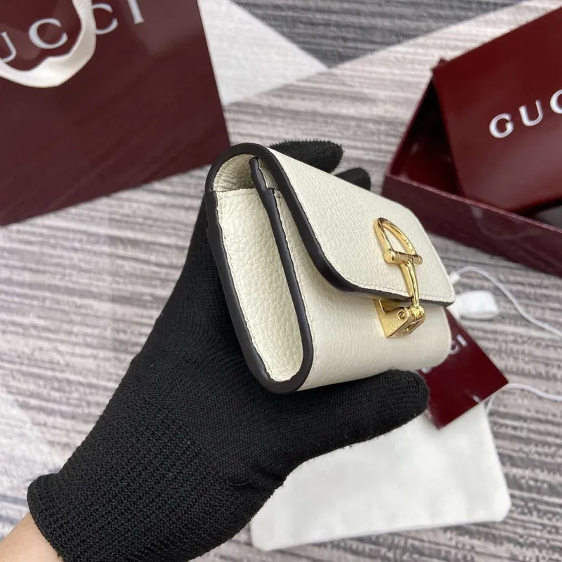 Gucci 828148 Gucci Softbit Karta Pouzdro Bílé