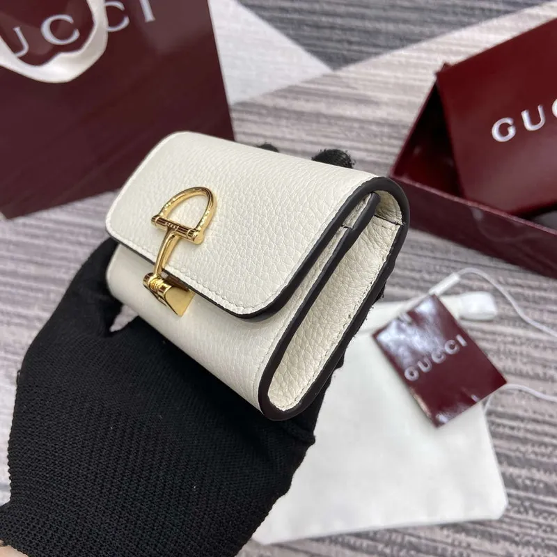 Gucci 828148 Gucci Softbit Karta Pouzdro Bílé