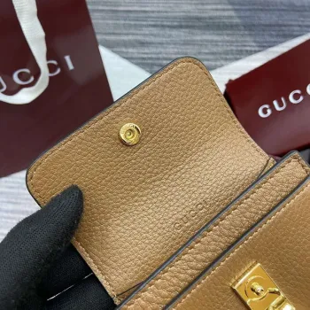 Gucci 828148 Gucci Softbit Karta Pouzdro Hnědé