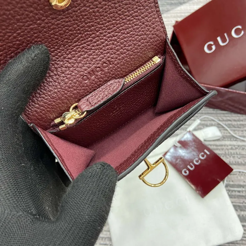 Gucci 828148 Gucci Softbit Karta Pouzdro Ancora červené