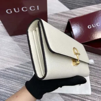 Gucci 828147 Gucci Softbit Kontinentální Peněženka Bílá