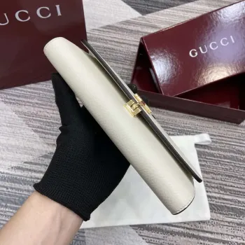 Gucci 828147 Gucci Softbit Kontinentální Peněženka Bílá