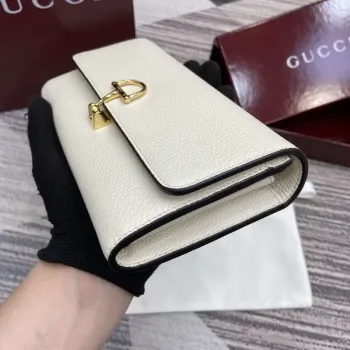Gucci 828147 Gucci Softbit Kontinentální Peněženka Bílá