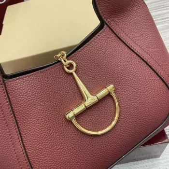 Gucci 837467 Gucci Softbit Medium Top Handle Bag Ancora červená