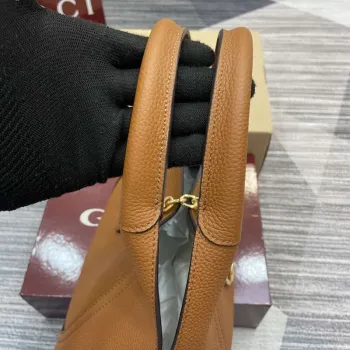 Gucci 837467 Gucci Softbit Střední Taška s Uchem Hnědá