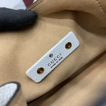 Gucci 837467 Gucci Softbit Střední Taška s Horním Uchem Bílá