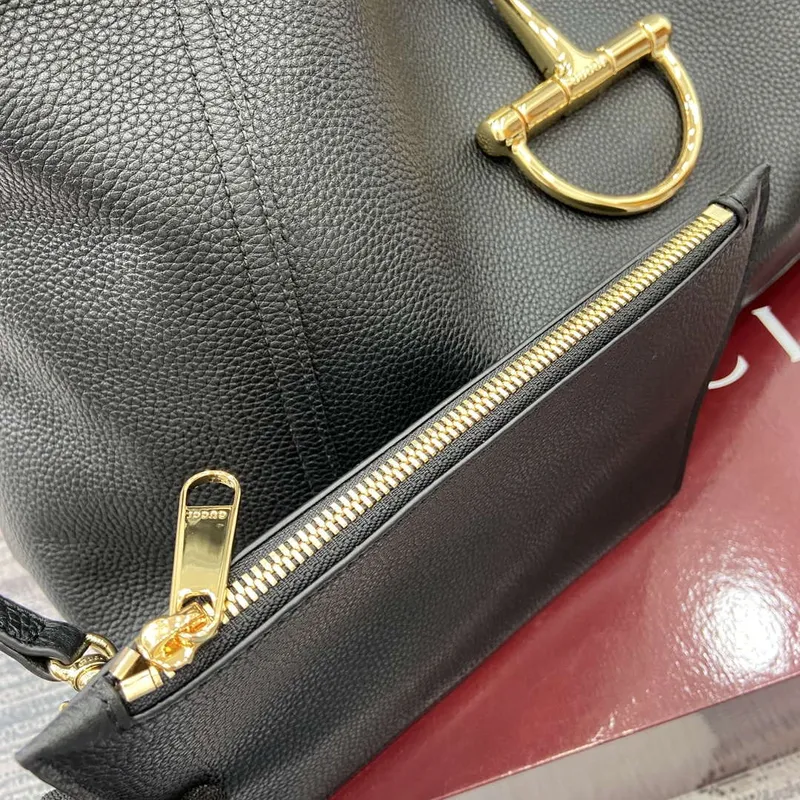 Gucci 837466 Gucci Softbit Maxi Kabelka přes rameno Černá